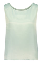 Kajo loose top in misty green. Front picture of the product. Hálo from north